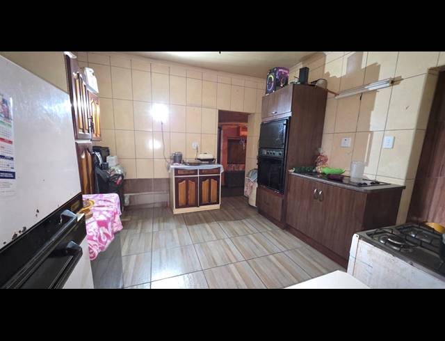 3 BEDROOM HOUSE FOR SALE IN EAST GEDULD